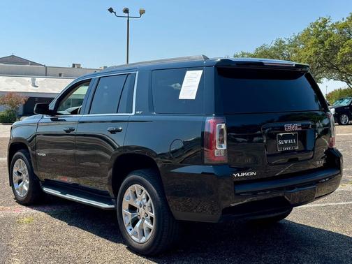 2017 GMC Yukon SLT