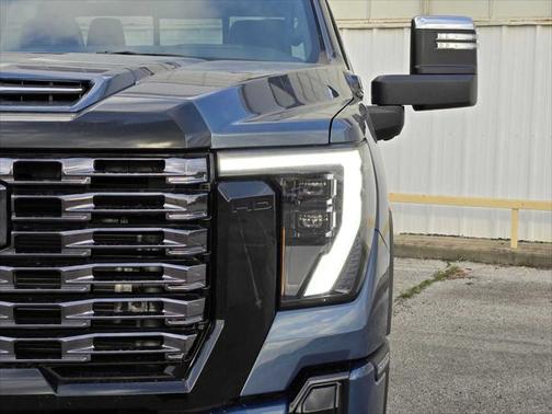 2025 GMC Sierra 2500 Denali Ultimate