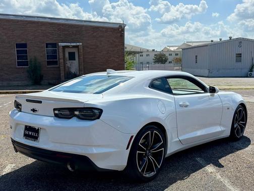 2021 Chevrolet Camaro 1LT