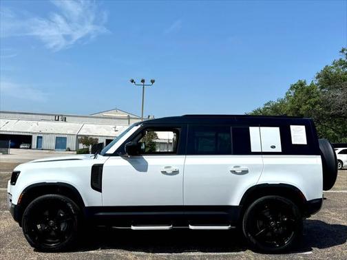 2024 Land Rover Defender 110 P400 S