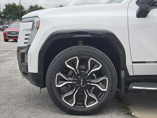 2025 GMC Sierra EV Extended Range Denali