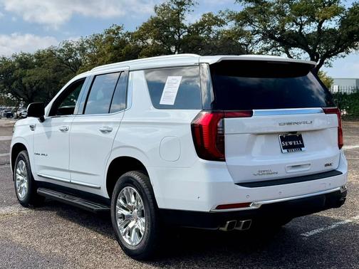 2025 GMC Yukon Denali