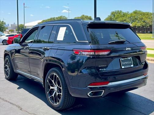 2024 Jeep Grand Cherokee Summit
