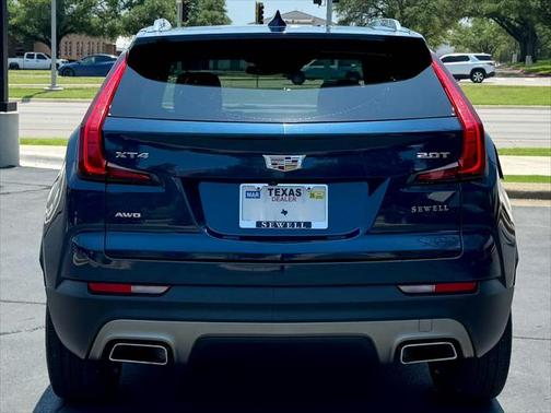 2019 Cadillac XT4 Premium Luxury