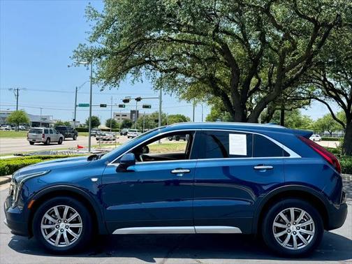 2019 Cadillac XT4 Premium Luxury