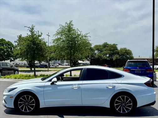 2020 Hyundai SONATA Limited