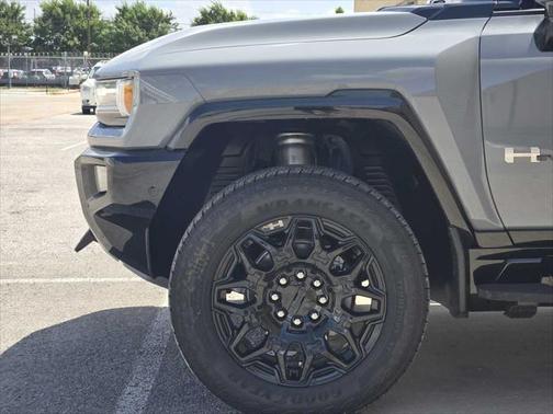 2025 GMC HUMMER EV SUV 2X