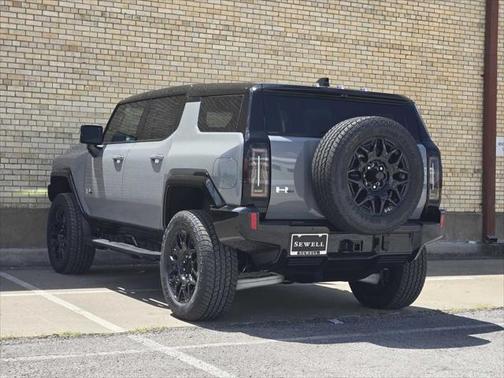 2025 GMC HUMMER EV SUV 2X