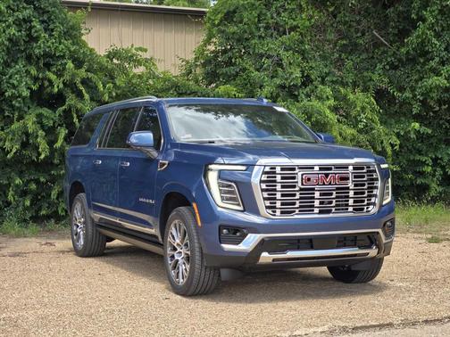 Downpour Metallic 2026 GMC Yukon XL Denali
