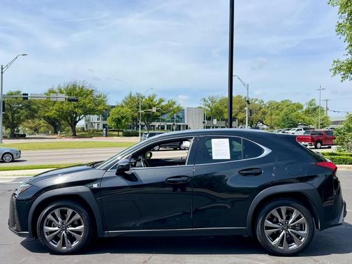 Caviar 2019 Lexus UX 200 F Sport