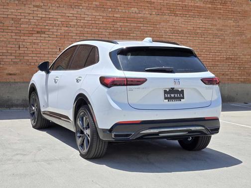 Iridescent White Tricoat 2026 Buick Envision Sport Touring AWD