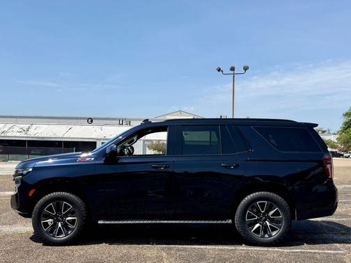 Midnight Blue Metallic 2023 Chevrolet Tahoe 4WD Z71