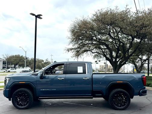 2025 GMC Sierra 2500 Denali Ultimate