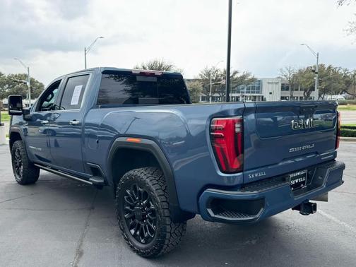 2025 GMC Sierra 2500 Denali Ultimate