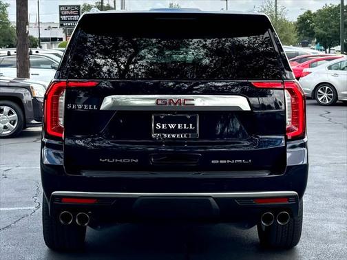 2022 GMC Yukon Denali