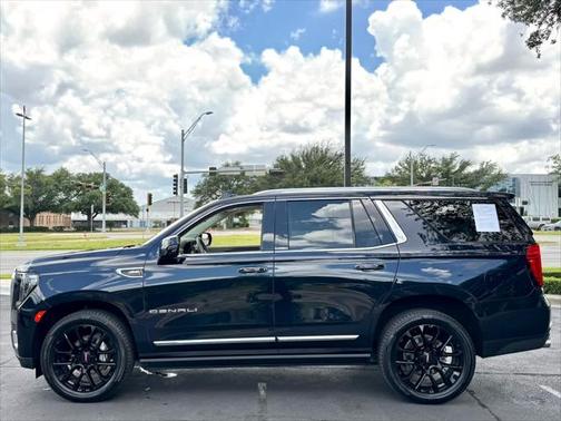 2022 GMC Yukon Denali