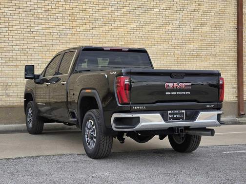 2026 GMC Sierra 2500 SLT