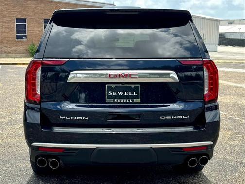 2022 GMC Yukon Denali