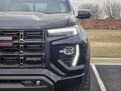 2026 GMC Canyon AT4X