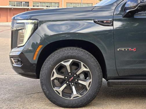 Midnight Pine 2026 GMC Yukon XL 4WD AT4