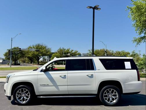 White Diamond Tricoat 2015 GMC Yukon SLT