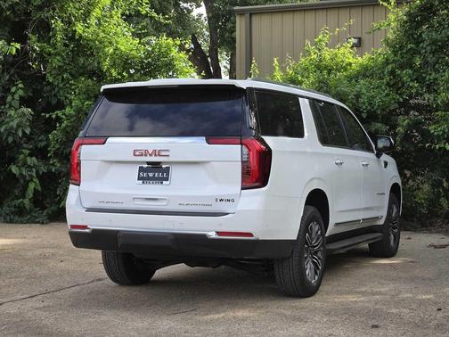 Summit White 2026 GMC Yukon XL 4WD Elevation