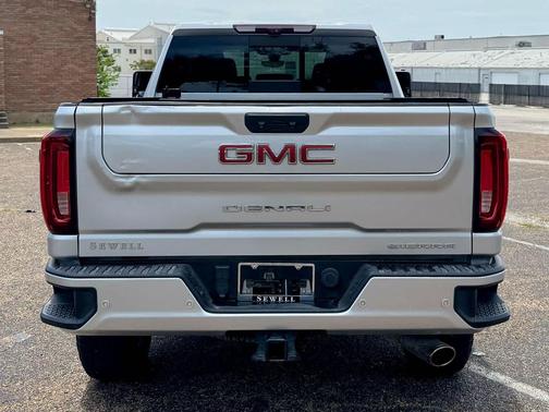 Quicksilver Metallic 2022 GMC Sierra 2500 Denali
