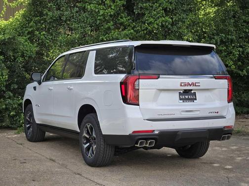 Summit White 2026 GMC Yukon XL 4WD AT4