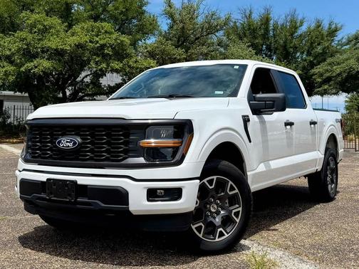 Oxford White 2025 Ford F-150 STX