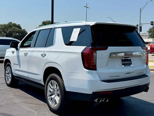 2024 GMC Yukon Denali
