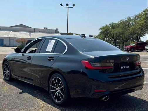 2019 BMW 330 330i