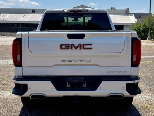 White Frost Tricoat 2020 GMC Sierra 1500 Denali