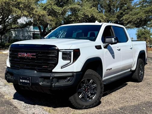 2025 GMC Sierra 1500 AT4X