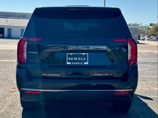 2024 GMC Yukon XL Denali Ultimate