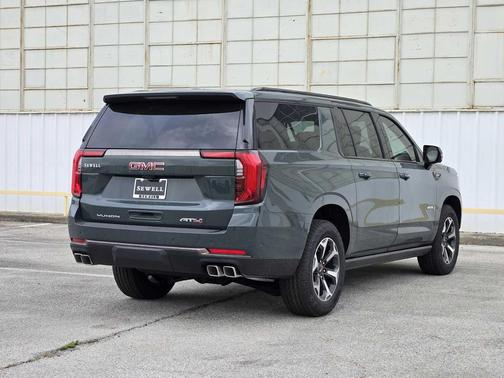 Midnight Pine 2026 GMC Yukon XL 4WD AT4 Ultimate