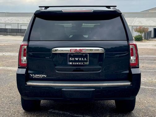 2020 GMC Yukon Denali