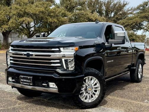 2022 Chevrolet Silverado 2500 High Country