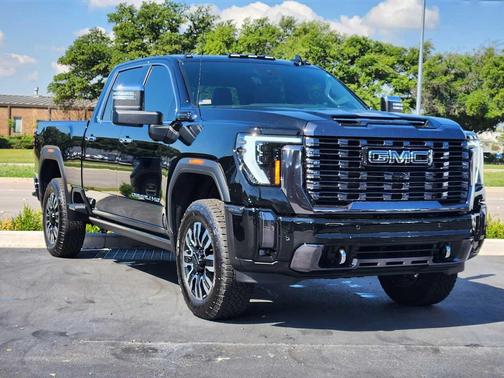 Onyx Black 2024 GMC Sierra 2500 Denali Ultimate