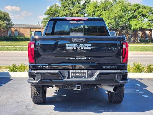 Onyx Black 2024 GMC Sierra 2500 Denali Ultimate