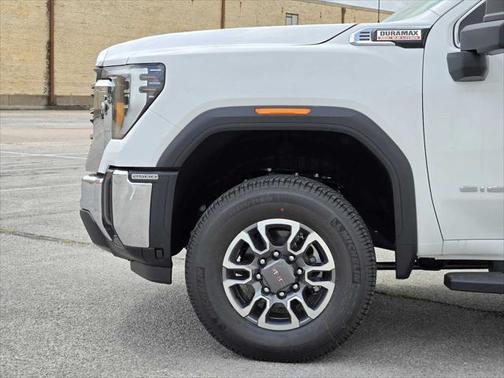 2025 GMC Sierra 2500 SLT