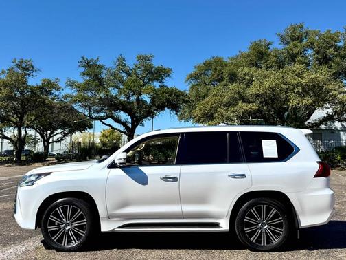 2020 Lexus LX 570 Base