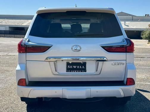 2020 Lexus LX 570 Base