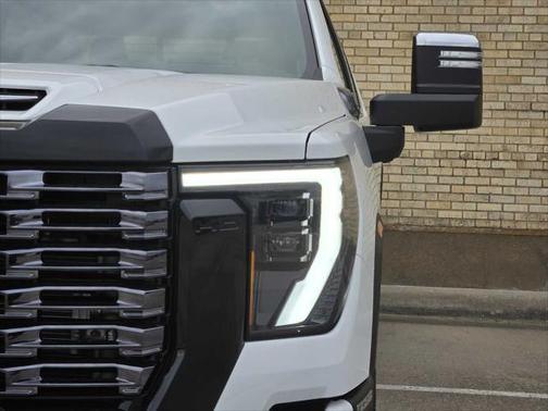 2025 GMC Sierra 2500 Denali Ultimate