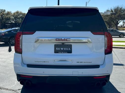 2022 GMC Yukon Denali