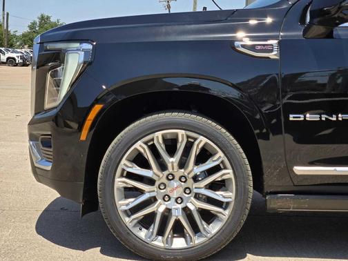 Onyx Black 2026 GMC Yukon XL Denali