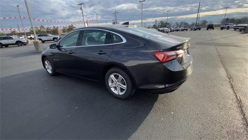 2022 Chevrolet Malibu FWD LT