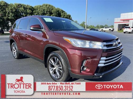 2019 Toyota Highlander LE I4