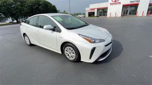 2022 Toyota Prius L