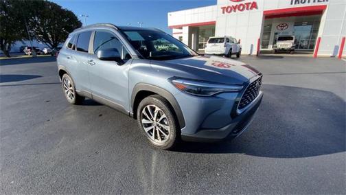 2023 Toyota Corolla Cross XLE