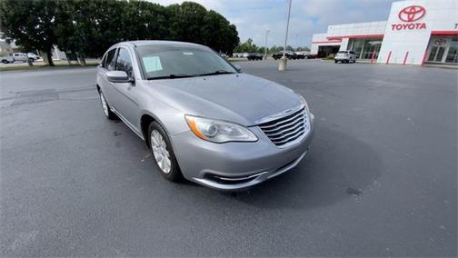 2013 Chrysler 200 Touring